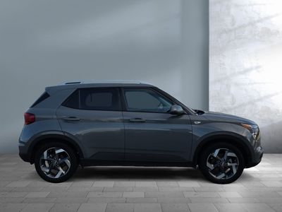 2023 Hyundai Venue — photo 7 view