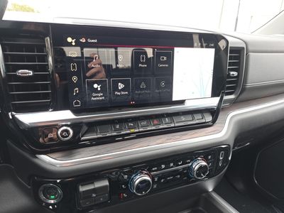 2026 GMC Sierra 2500HD — photo 8 view