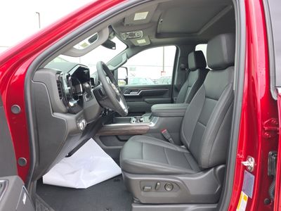 2026 GMC Sierra 2500HD — photo 9 view
