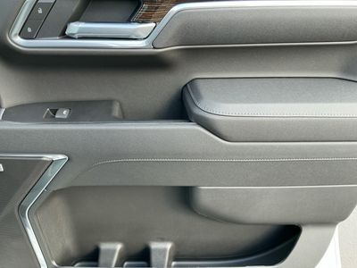 2026 GMC Sierra 1500 — photo 15 view