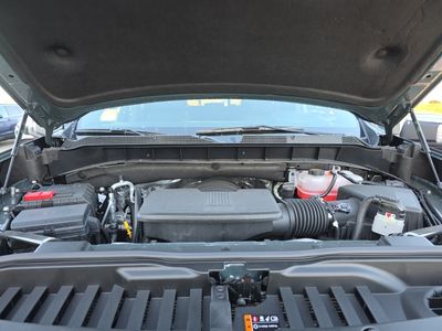 2026 Chevrolet Silverado 1500 — photo 12 view