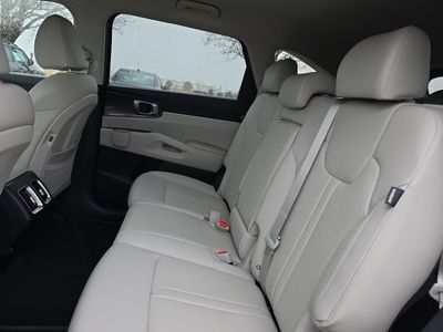 2026 Kia Sorento - Photo 6