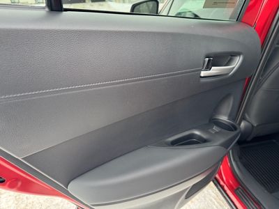 2026 Toyota Corolla Cross — photo 9 view