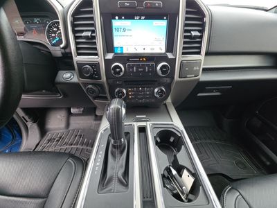 2017 Ford F-150 — photo 14 view