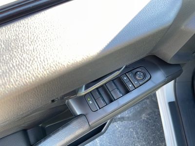2025 Toyota Tacoma — photo 11 view