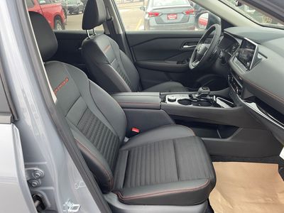 2026 Nissan Rogue - Photo 9