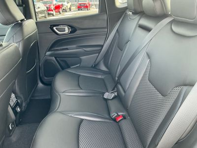 2026 Jeep Compass — photo 7 view