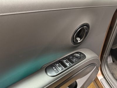 2026 Hyundai Palisade — engine compartment view