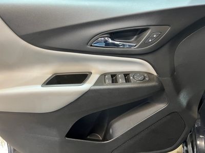 2022 Chevrolet Equinox — photo 9 view