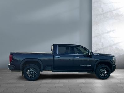 2024 GMC Sierra 2500HD — detail view