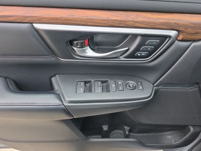 2018 Honda CR-V — photo 9 view