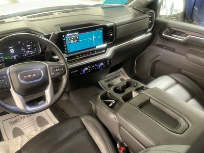 2025 GMC Sierra 1500 — photo 9 view