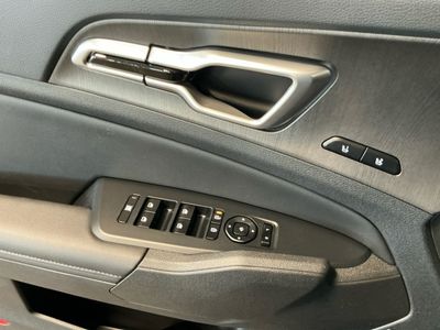 2026 Kia Sportage — photo 7 view
