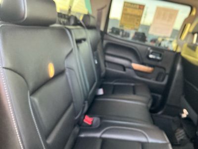 2017 Chevrolet Silverado 3500HD - Photo 15