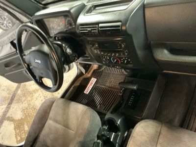 2005 Jeep Wrangler - Photo 10