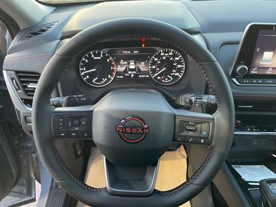 2026 Nissan Rogue — photo 12 view