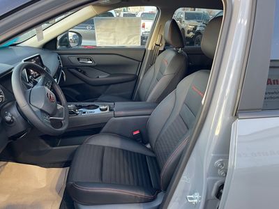 2026 Nissan Rogue — photo 14 view