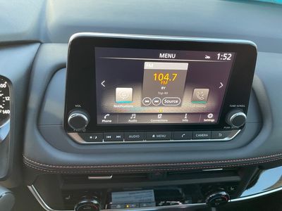 2026 Nissan Rogue — photo 9 view