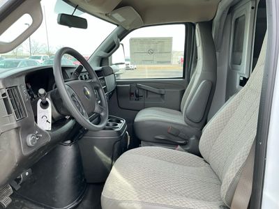 2025 Chevrolet Express Commercial Cutaway - Photo 15