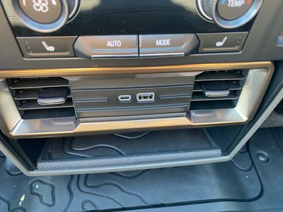 2024 GMC HUMMER EV SUV — photo 9 view