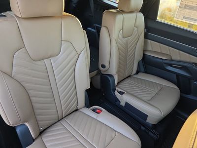 2026 Kia Sorento - Photo 12
