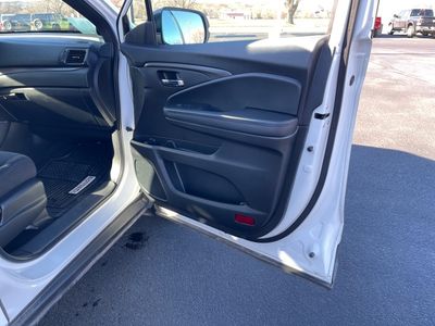 2022 Honda Pilot — photo 7 view