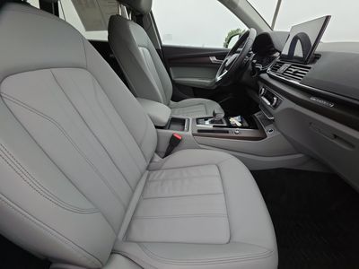 2022 Audi Q5 - Photo 9