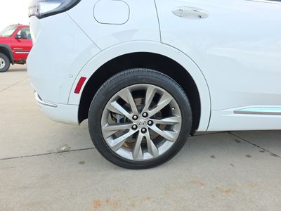 2022 Buick Envision — photo 8 view