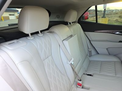 2022 Buick Envision — photo 10 view