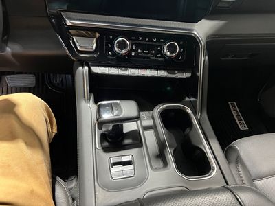 2023 GMC Sierra 1500 — photo 10 view