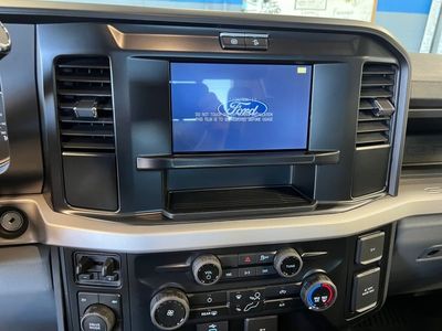 2026 Ford Super Duty F-350 SRW — photo 9 view