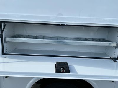 2025 Chevrolet Express Commercial Cutaway — photo 8 view