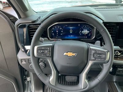 2026 Chevrolet Silverado 1500 - Photo 13