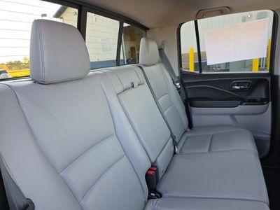 2019 Honda Ridgeline - Photo 15