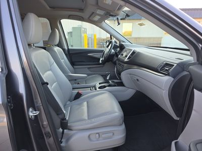 2019 Honda Ridgeline - Photo 9
