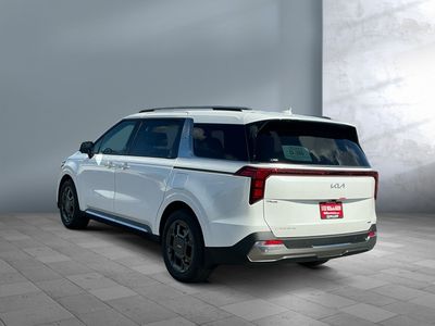 2026 Kia Carnival Hybrid — side profile view
