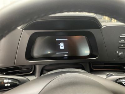 2025 Hyundai Elantra - Photo 11