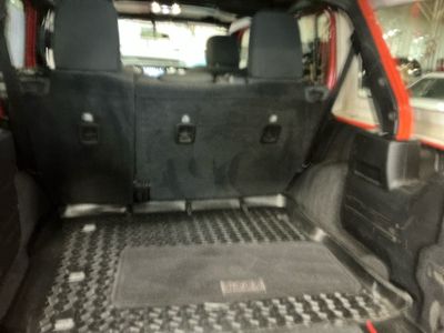 2019 Jeep Wrangler Unlimited — photo 14 view