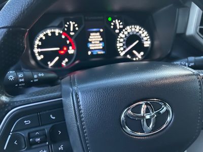2025 Toyota Tundra 4WD — photo 11 view