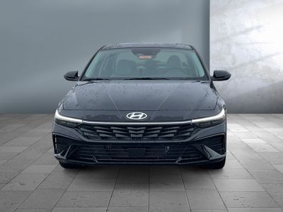 2025 Hyundai Elantra Hybrid - Photo 3
