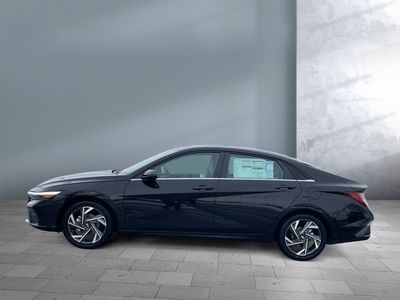 2025 Hyundai Elantra Hybrid - Photo 6