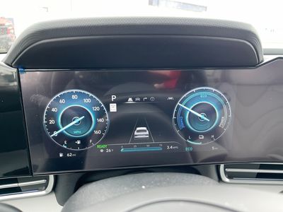 2025 Hyundai Elantra Hybrid - Photo 8