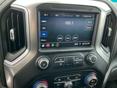 2021 Chevrolet Silverado 1500 - Photo 8