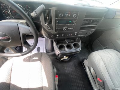 2025 GMC Savana Commercial Cutaway — photo 14 view