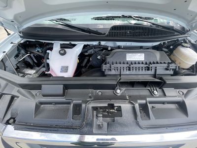 2025 GMC Savana Commercial Cutaway — photo 10 view