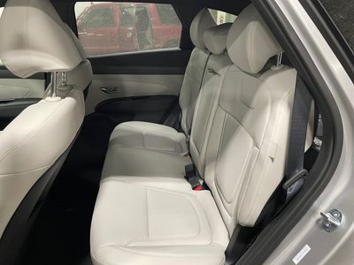 2026 Hyundai Tucson Hybrid — photo 11 view