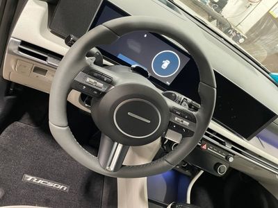2026 Hyundai Tucson Hybrid — photo 7 view