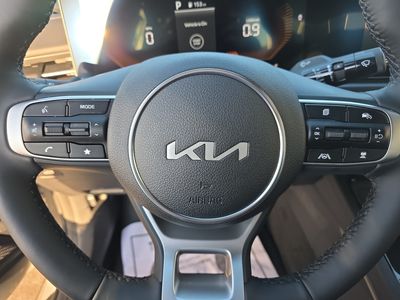 2026 Kia K5 — photo 7 view