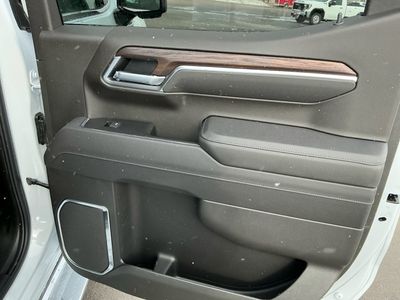2026 GMC Sierra 1500 — photo 12 view