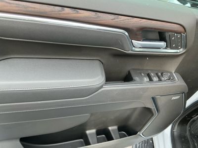 2026 GMC Sierra 1500 — photo 9 view